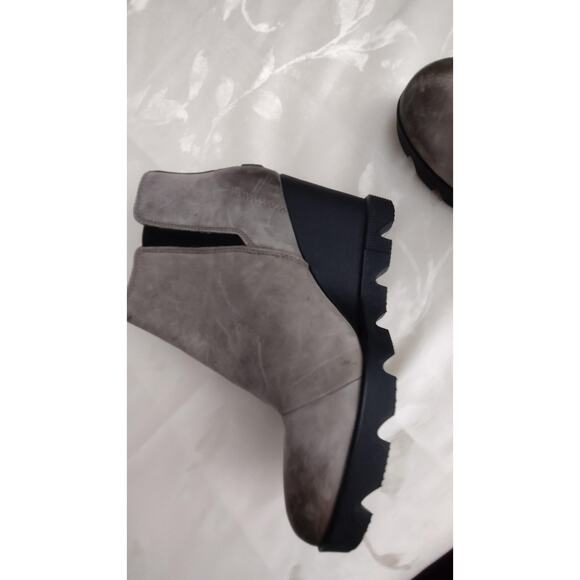 Sorel Joan Of Arctic Wedge II Boots Womens Size 7.5 Gray Waterproof Leather Zip - Picture 8 of 10